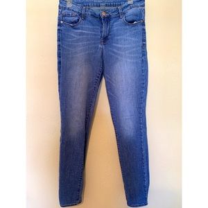 Old Navy Rockstar Skinny Jeans